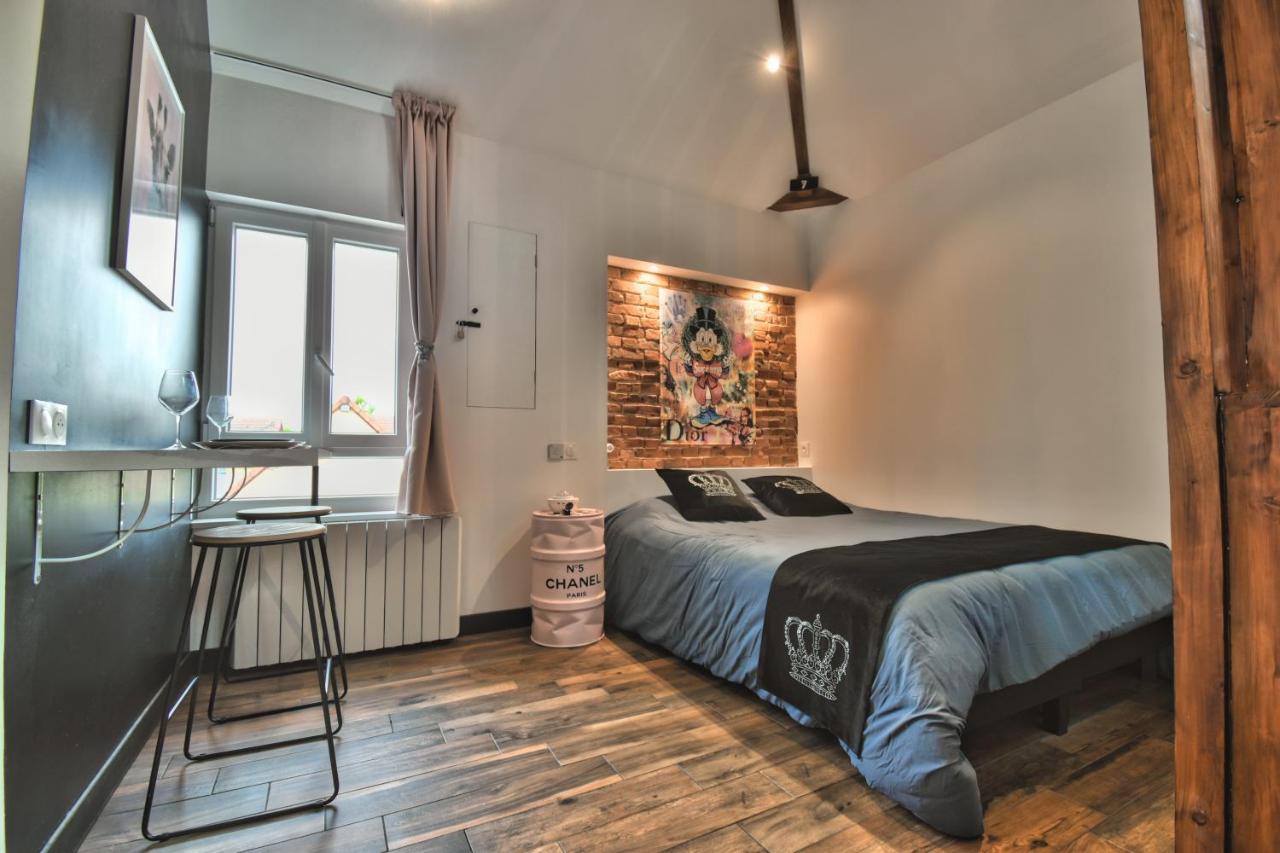 * Le Loft Des Mysteres * * Maintenon